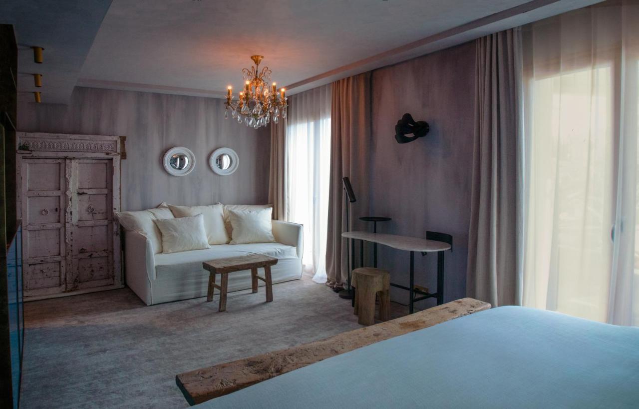 Unique Boutique Hotel Antibes Juan-Les-Pins ภายนอก รูปภาพ