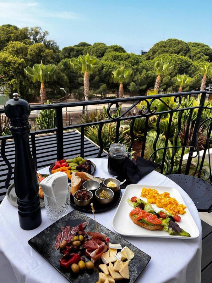 Unique Boutique Hotel Antibes Juan-Les-Pins ภายนอก รูปภาพ
