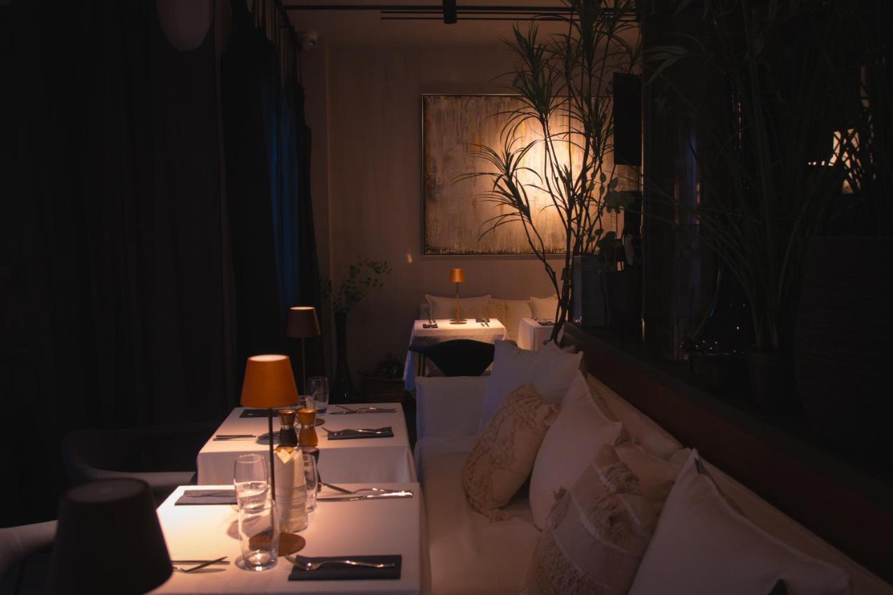 Unique Boutique Hotel Antibes Juan-Les-Pins ภายนอก รูปภาพ