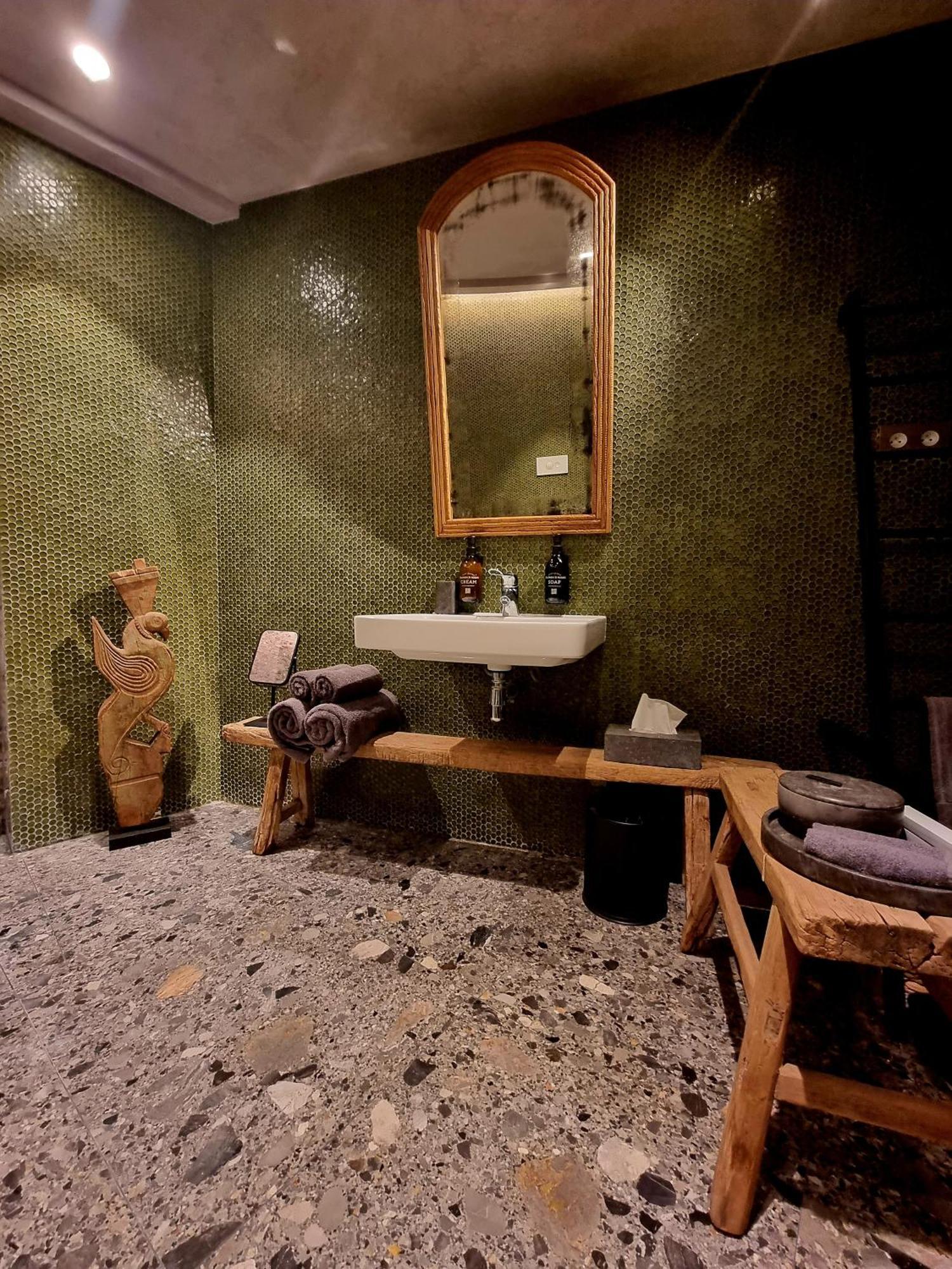 Unique Boutique Hotel Antibes Juan-Les-Pins ภายนอก รูปภาพ